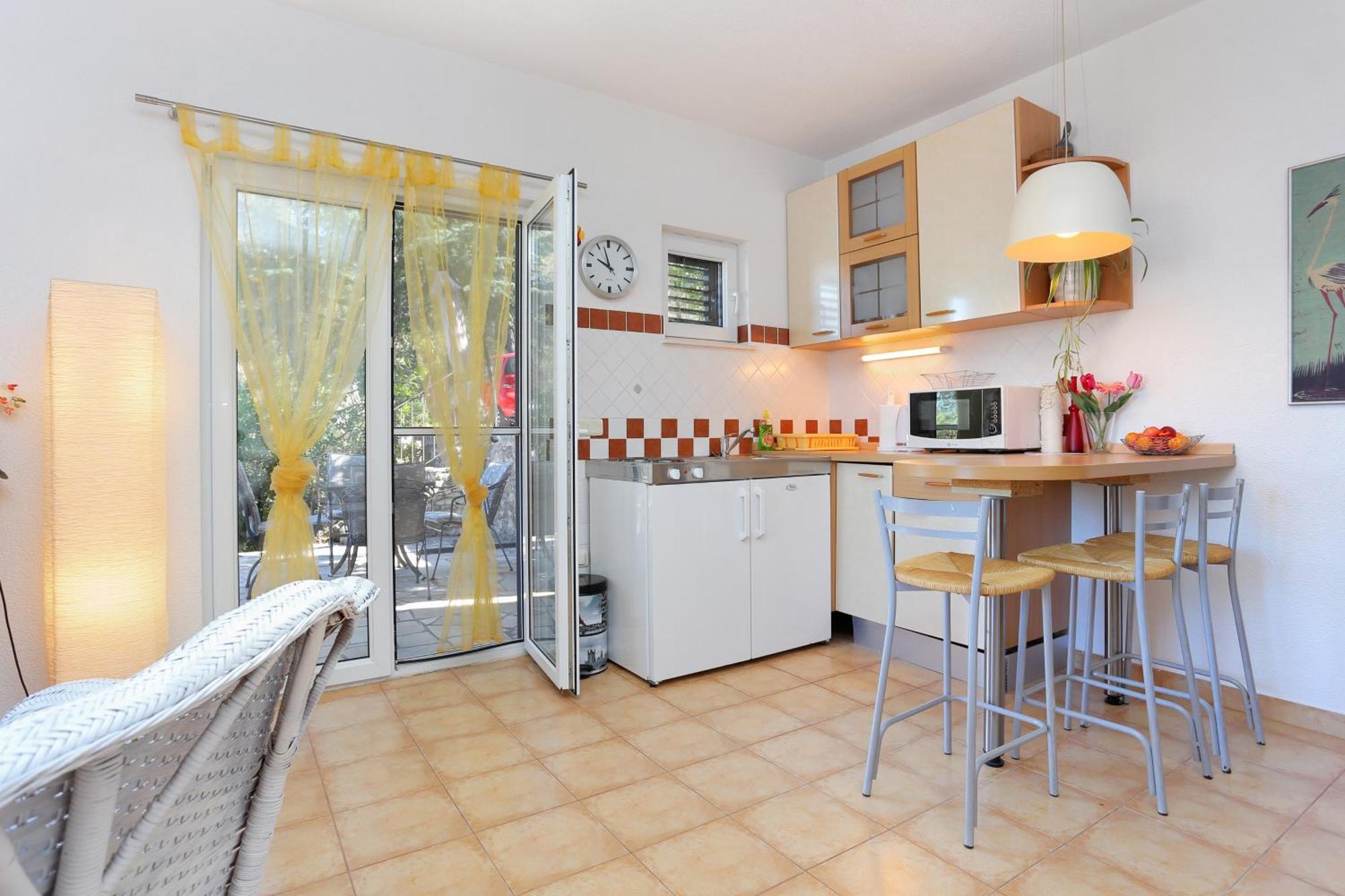 Apartments By The Sea Okrug Donji, Ciovo - 12502 オクルグ・ゴルニ 部屋 写真