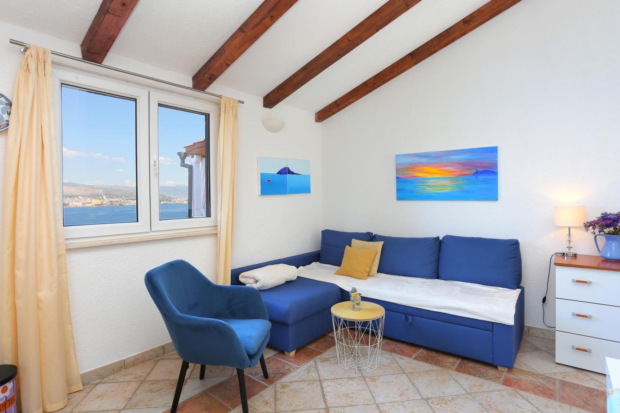 Apartments By The Sea Okrug Donji, Ciovo - 12502 オクルグ・ゴルニ 部屋 写真